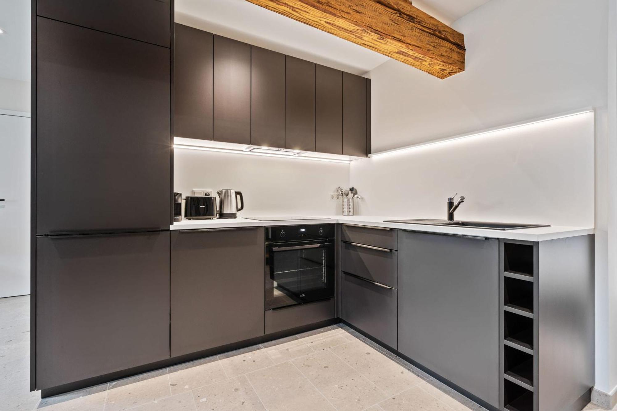 Elegant Clausen Apartment With King Bed & Wifi ลักเซมเบิร์ก ภายนอก รูปภาพ